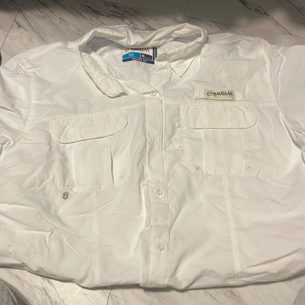Women’s Magellan button up fishing shirt